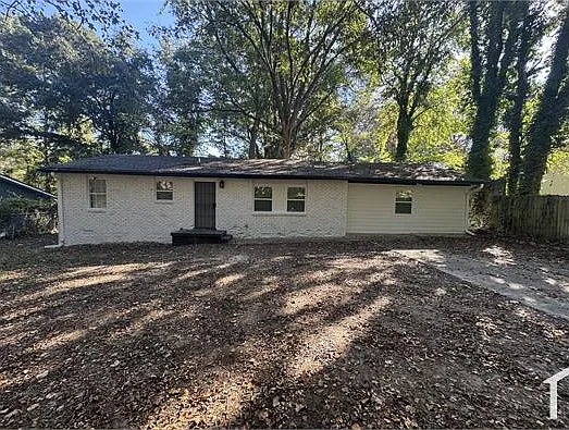2412 Forrest Park Rd SE