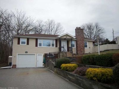 35 Bliven St, Groton, CT, 06340