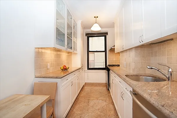 Sold by Kleier Residential | media 18