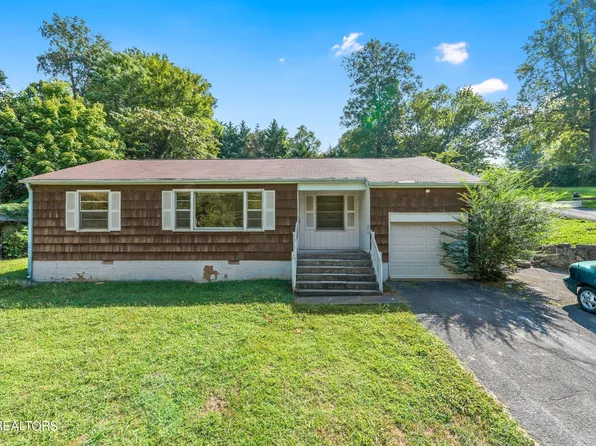 348 N Chilhowee Dr, Knoxville, TN 37914