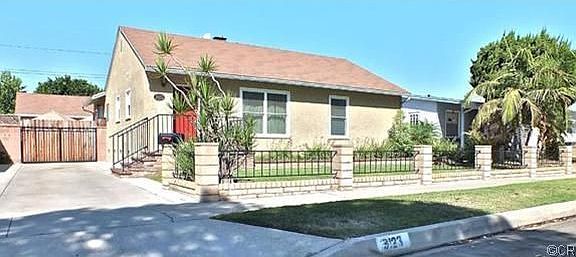 2nd image of 3123 Charlemagne Ave
