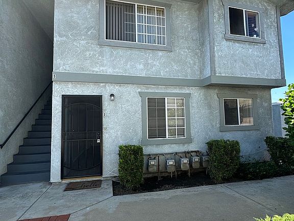 2nd image of 8614 Rosecrans Ave #3