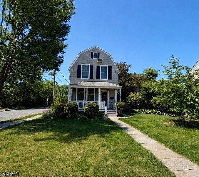 1st image of 1 Beech St