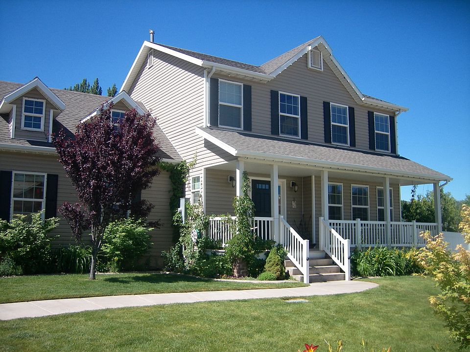 Front Curb Appeal