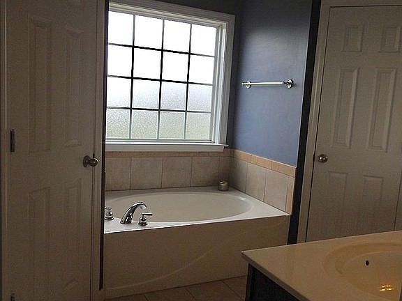 Master bath 