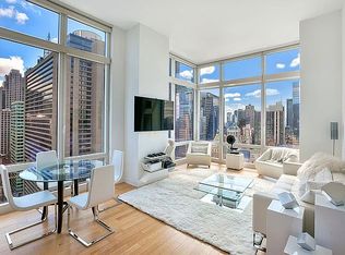 247 W 46th St APT 3604, New York, NY