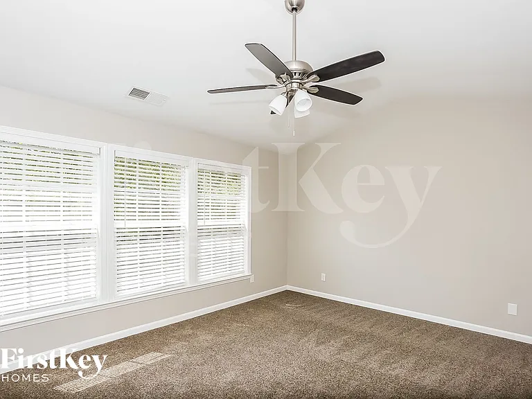 4419 Hunter Ct — Photo 7