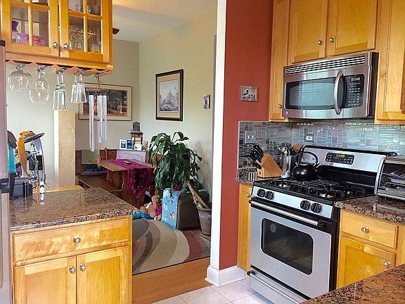 2nd image of 551 Elmwood Ave APT 3