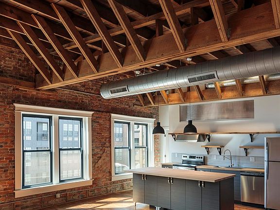 2nd image of 11 E Gay St #312
