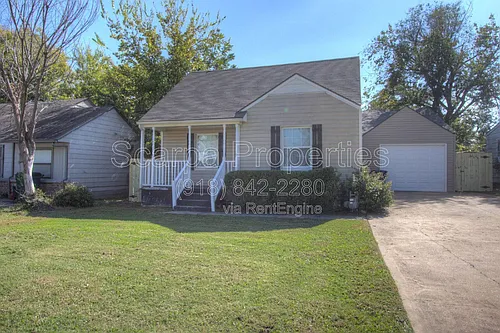 230 E Zion St Photo 1