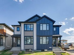 33 N Savanna Pl NE, Calgary, AB T3J5P9