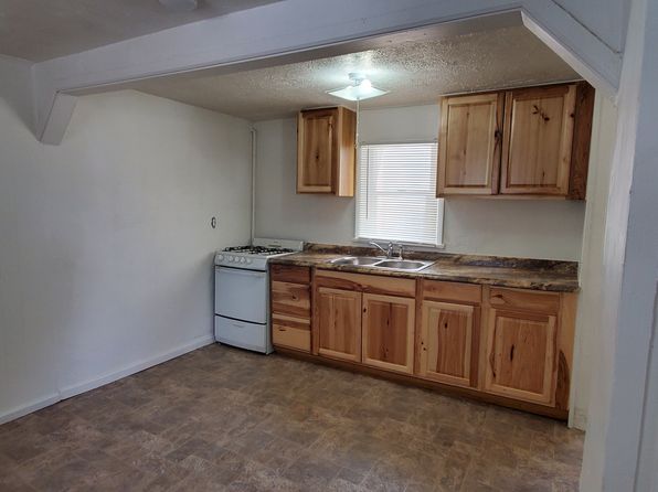 410 W 8th St #8