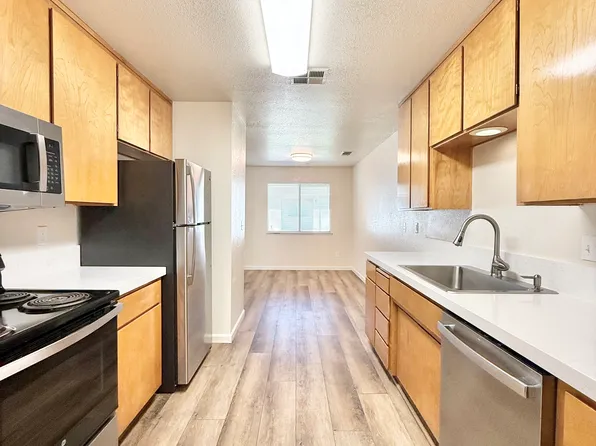 3328 Carver Rd APT 1, Modesto, CA 95350