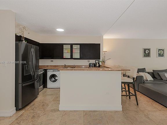 2nd image of 1500 Bay Rd APT 116S