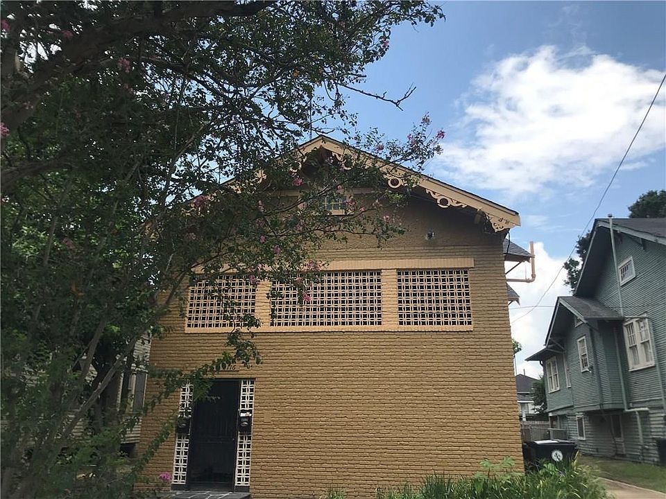 1st image of 2116 Octavia St
