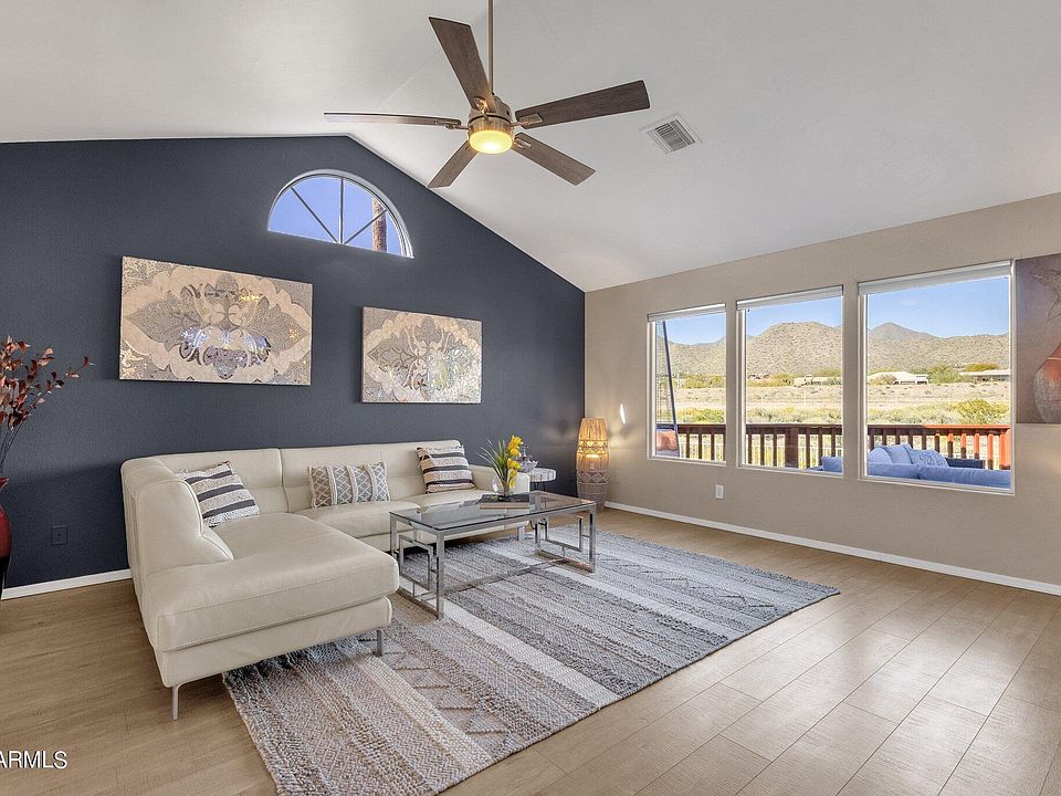 1st image of 11841 N 113TH Way