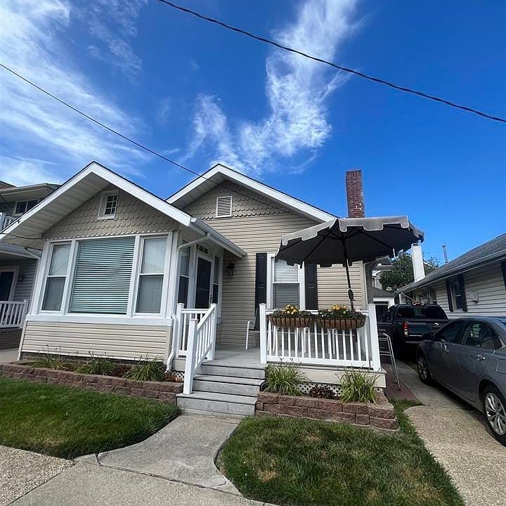 1st image of 15 N Melbourne Ave