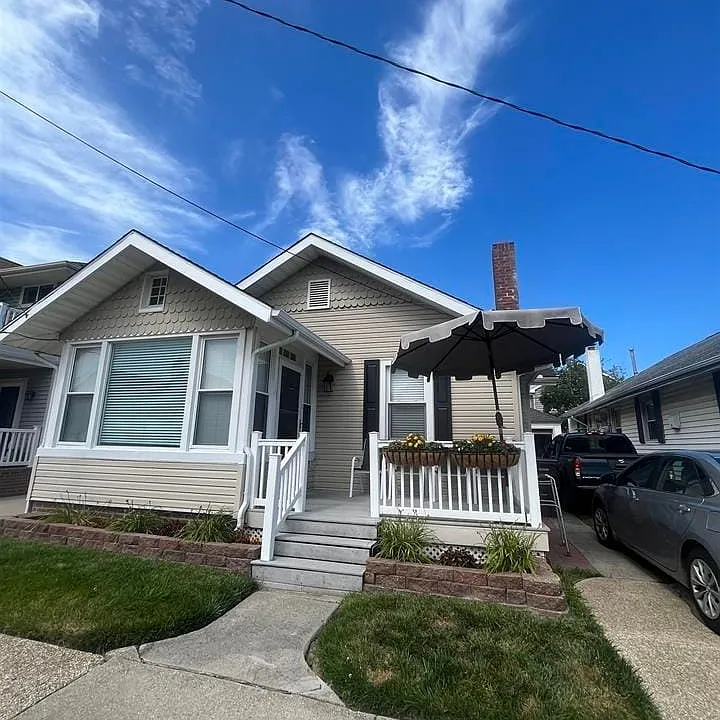 15 N Melbourne Ave