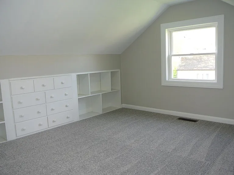 3121 Clifford Ave — Photo 26