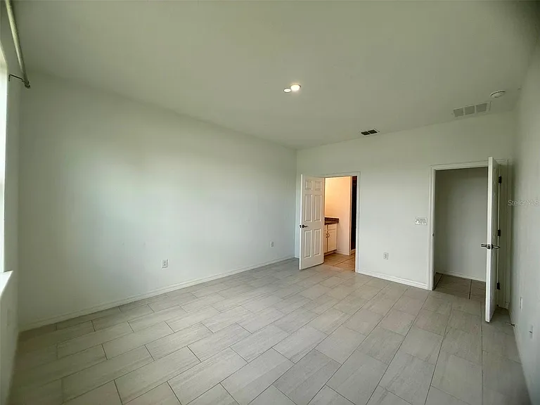 1306 Normandy Dr — Photo 17