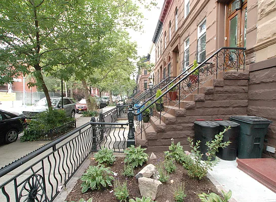 Rented by Corcoran | media 38