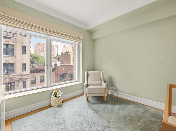 515 Park Avenue image 11 of 14