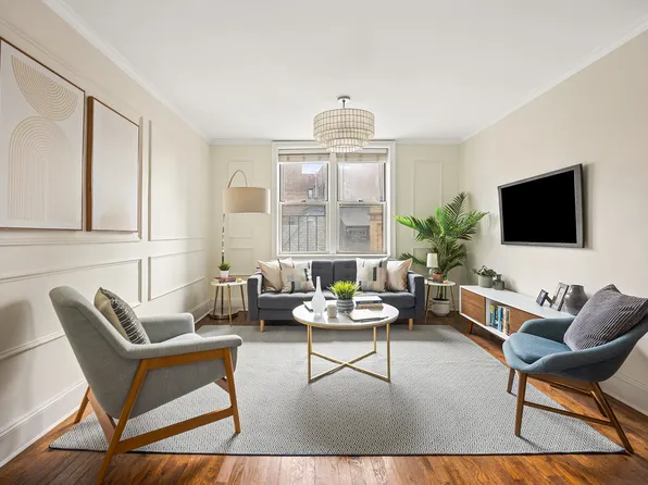 245 Henry Street image 1 of 11