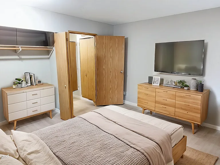 2485 Hill Tout St — Photo 3