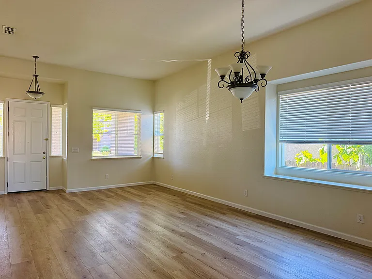 Downstairs livingroom