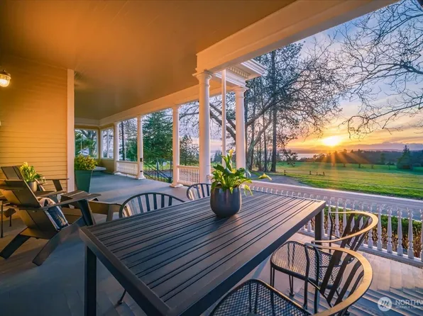 4200 Washington Avenue W, Seattle, WA 98199