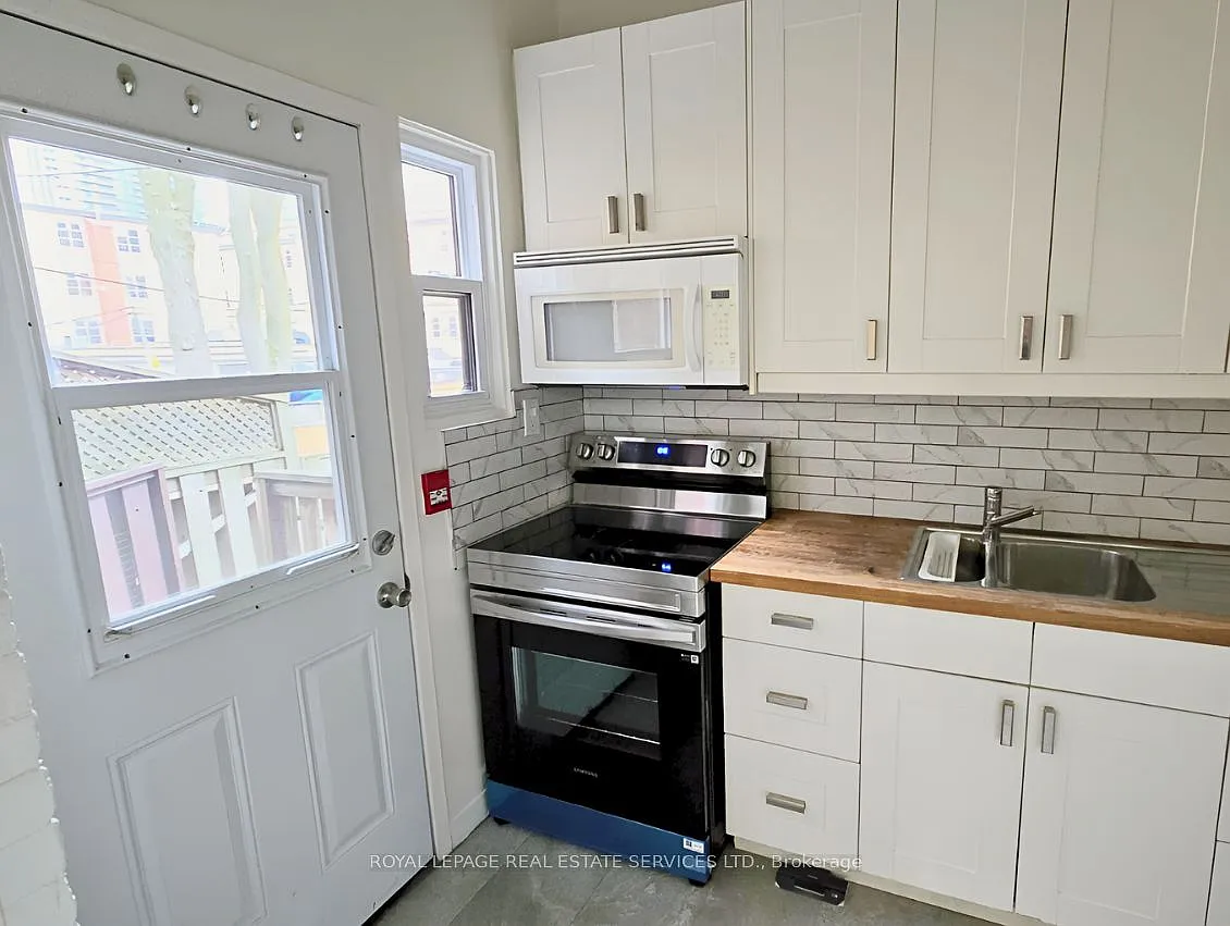 2 bed, $2,600 — Photo 4
