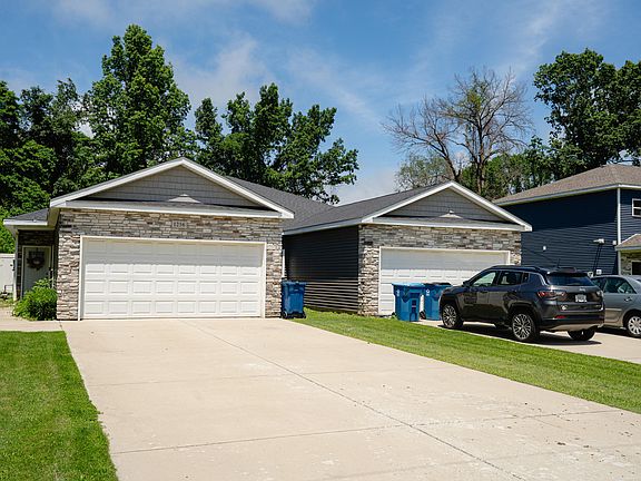 3rd image of 1254-1256 Lawson Ln