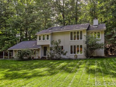 6654 Scenic Shores Dr, Holland, MI, 49423