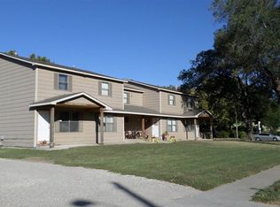 317 N Madison Ave, Sedgwick, KS 67135