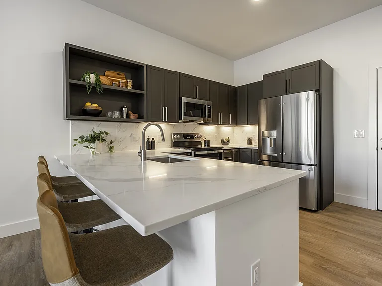 Maple Square Apartments — Photo 40