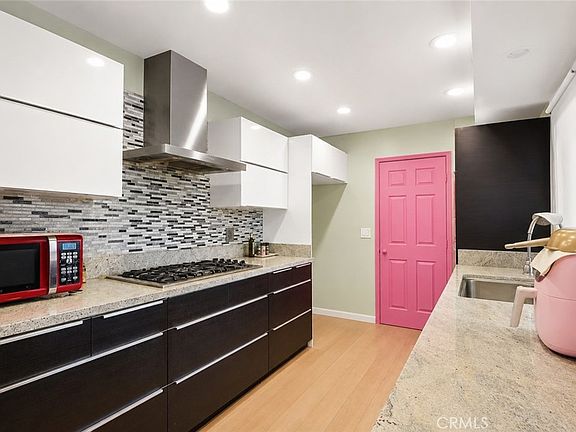 5th image of 1338 Oahu St