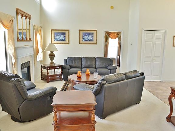 4th image of 7222 Blackwell Dr