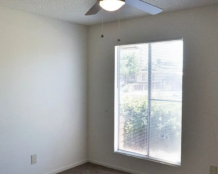 33 W Santa Ana Ave — Photo 14