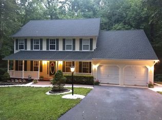 1525 Abbey Ln, Huntingtown, MD 20639