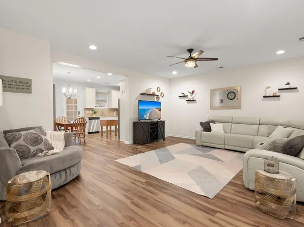 3017 Lazarette Ln, Charleston, SC 29414