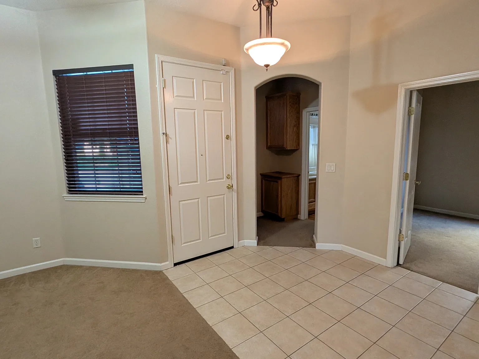 Falling Rain Ct, Elk Grove — Photo 2