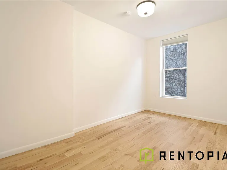 782 Bergen St #3 — Photo 5