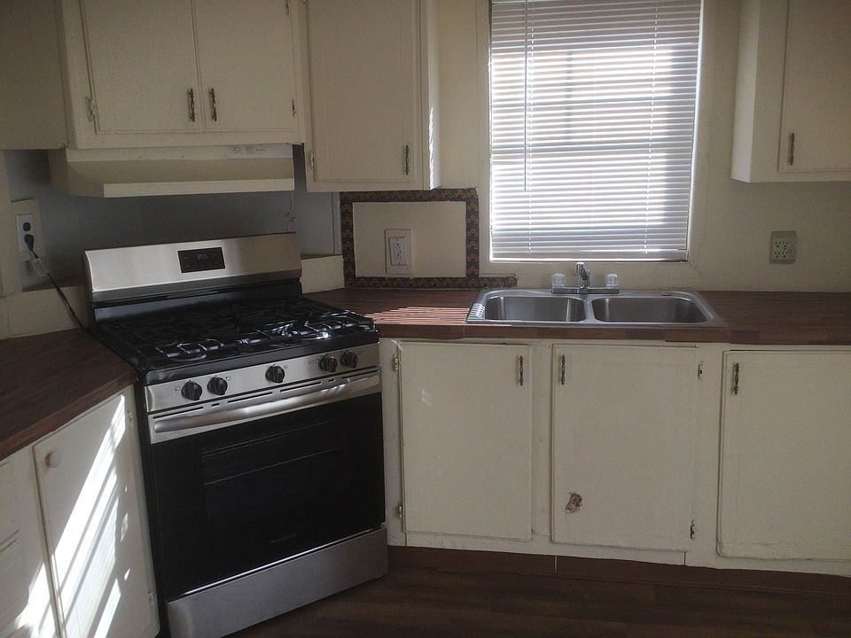 2nd image of 1550 W Picacho Ave #27