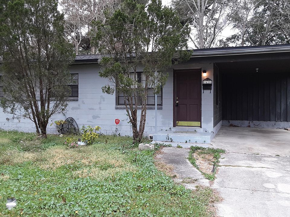 1st image of 2439 Wilmont Ave
