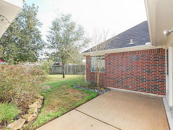 2nd image of 2601 Sandstone Creek Dr