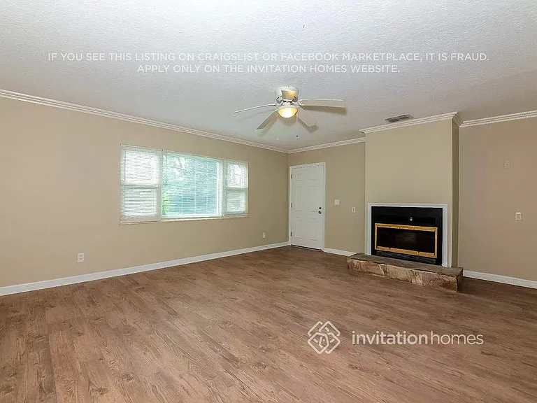131 Adair Ave — Photo 4