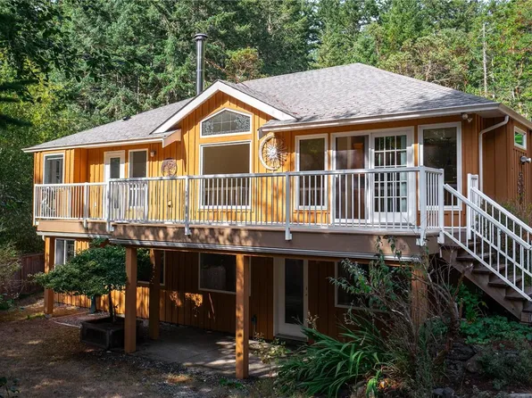 1170 Woodley Ghyll Dr, Metchosin, BC V9C 4H9