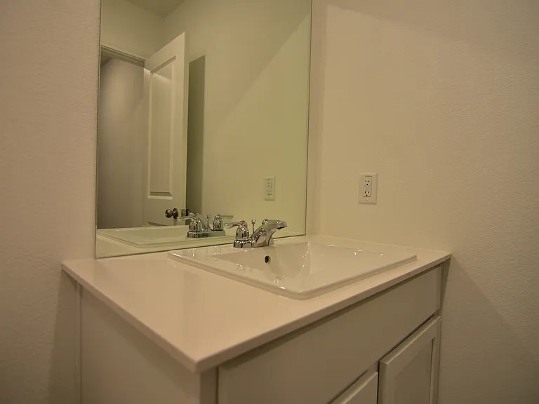 409 Keefer Ln — Photo 85