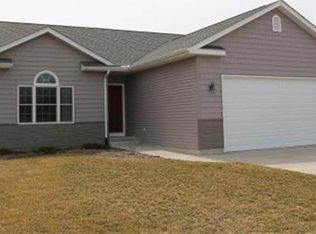 920 5th Ave W, Andalusia, IL 61232