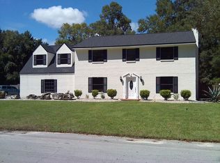 1916 SW 80th Dr, Gainesville, FL 32607